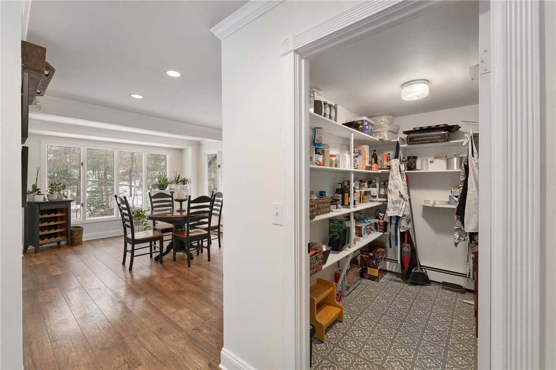 81 Congdon Hill Road
