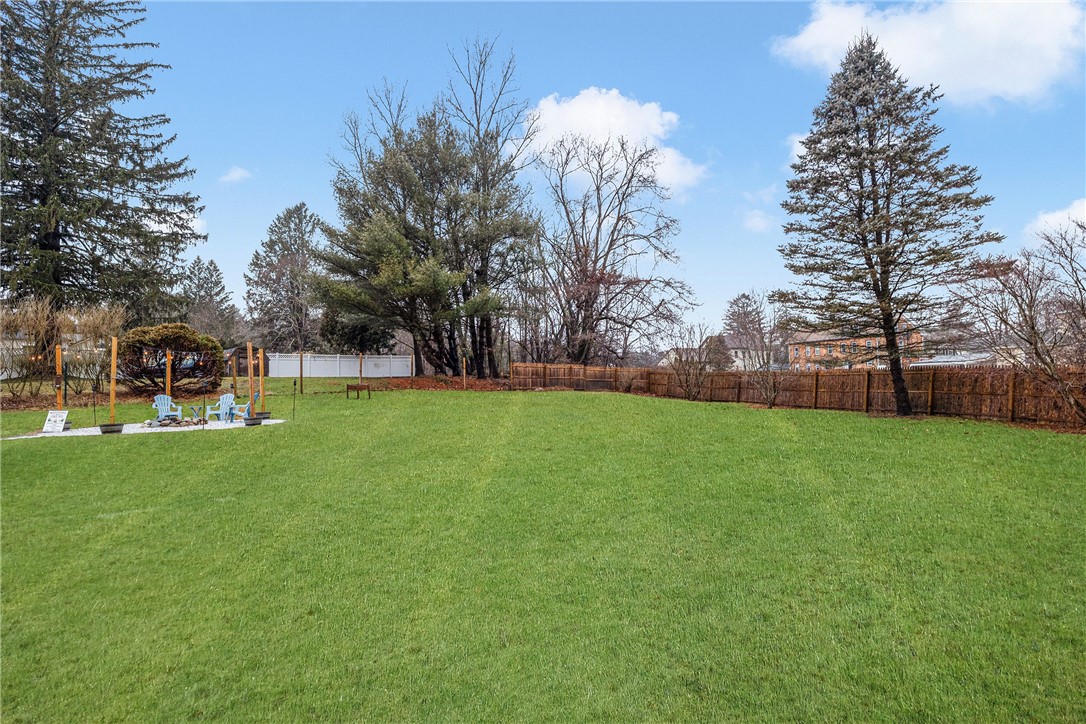 156 Railroad Avenue