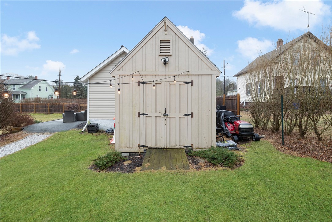 156 Railroad Avenue