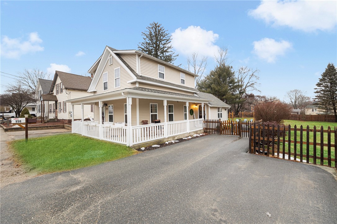 156 Railroad Avenue