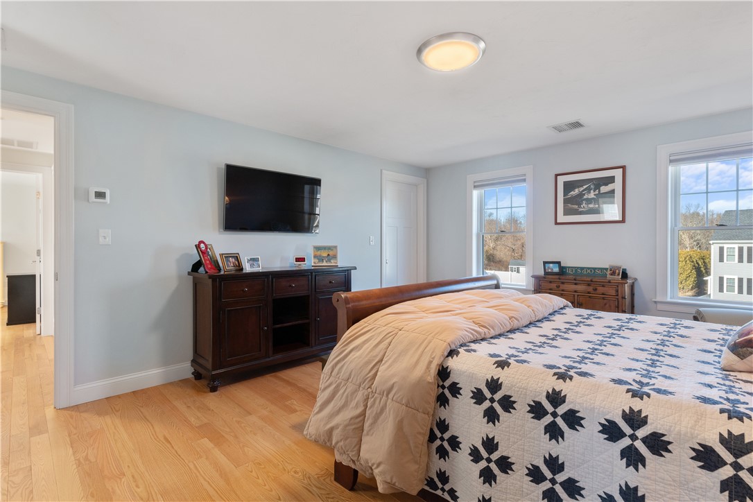 200 Windward Way