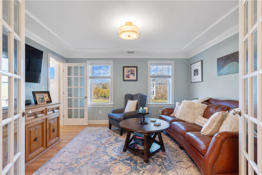 200 Windward Way