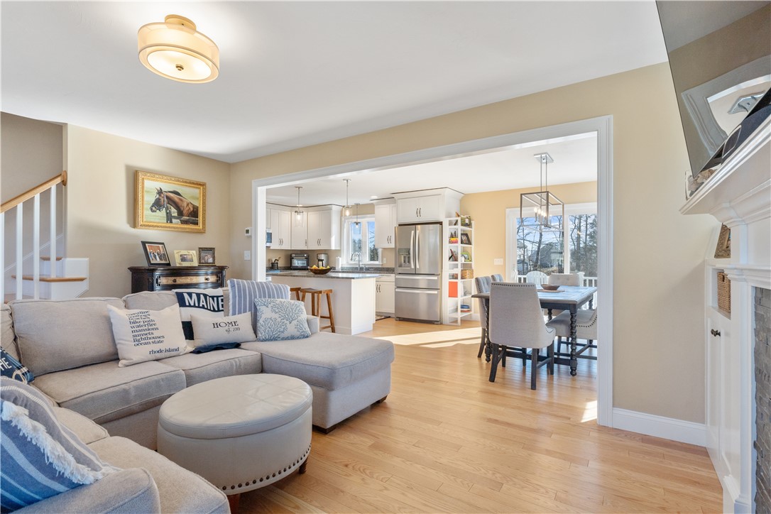 200 Windward Way