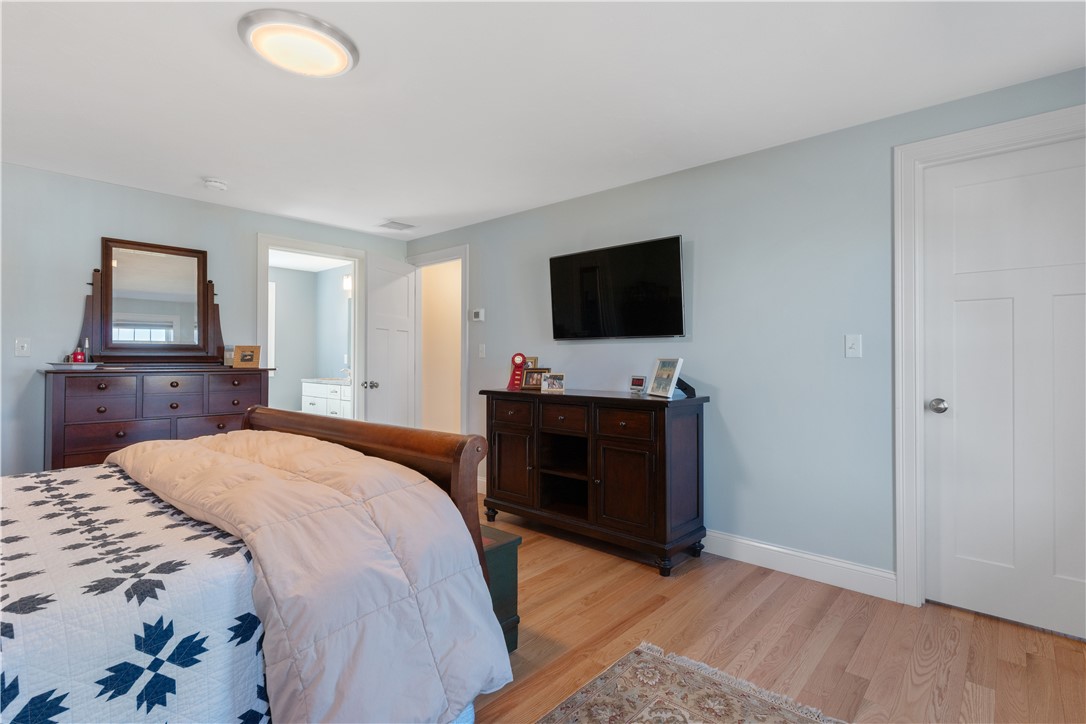 200 Windward Way