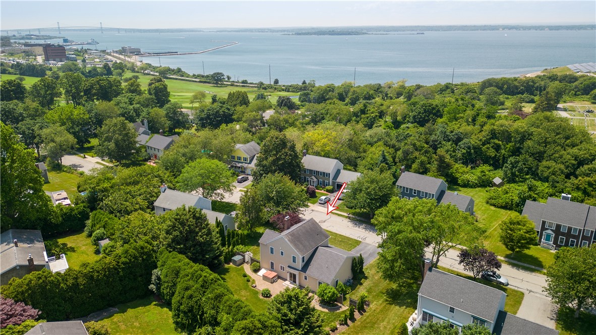 52 Pequot Lane