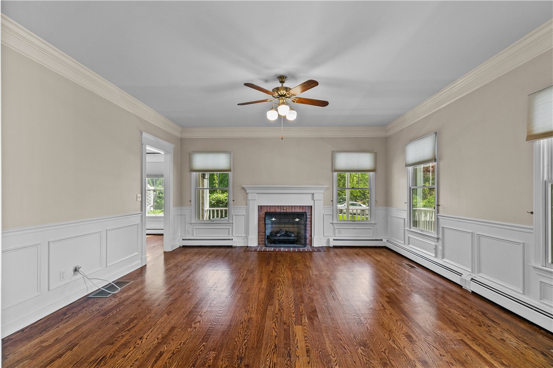 52 Pequot Lane