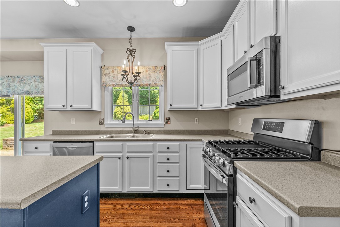 52 Pequot Lane