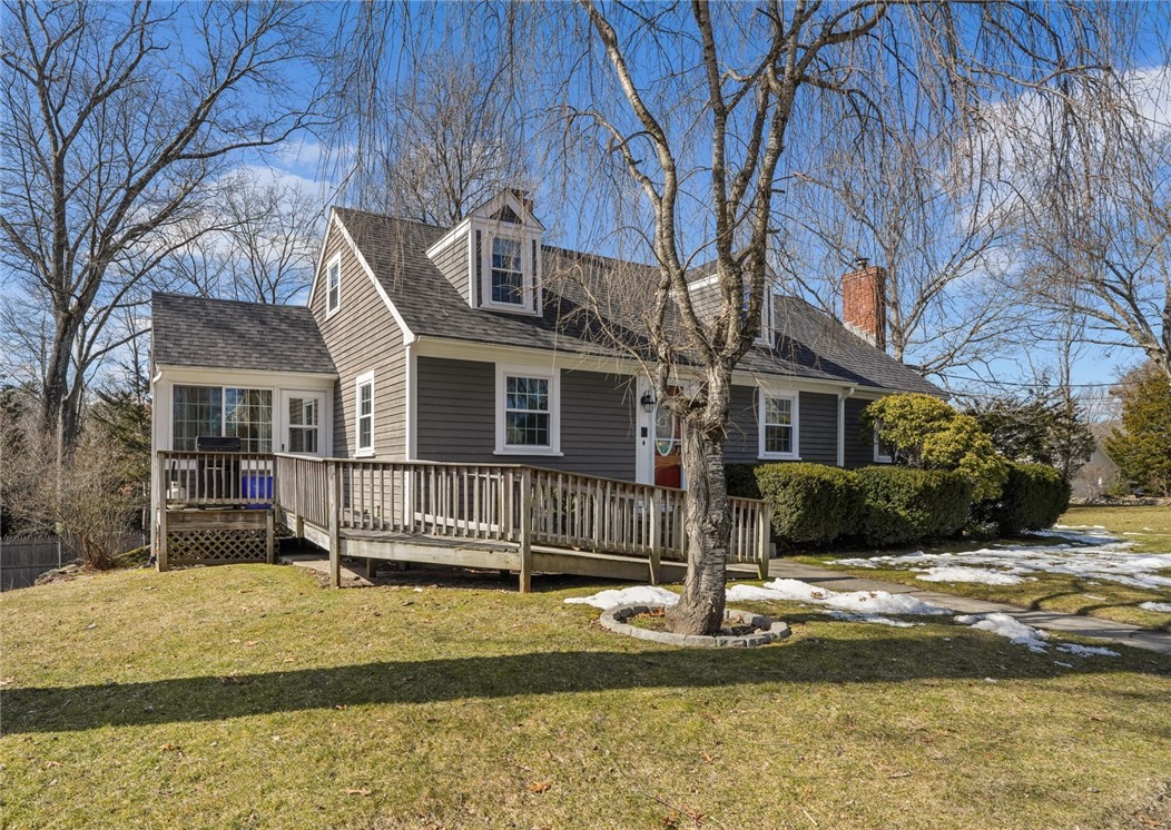 21 Maple Avenue