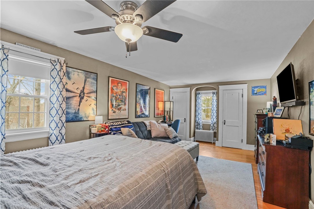 21 Maple Avenue