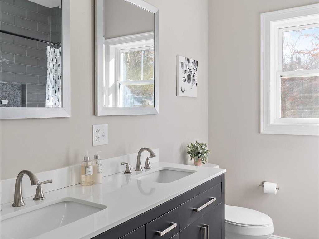 3908 South County Trail