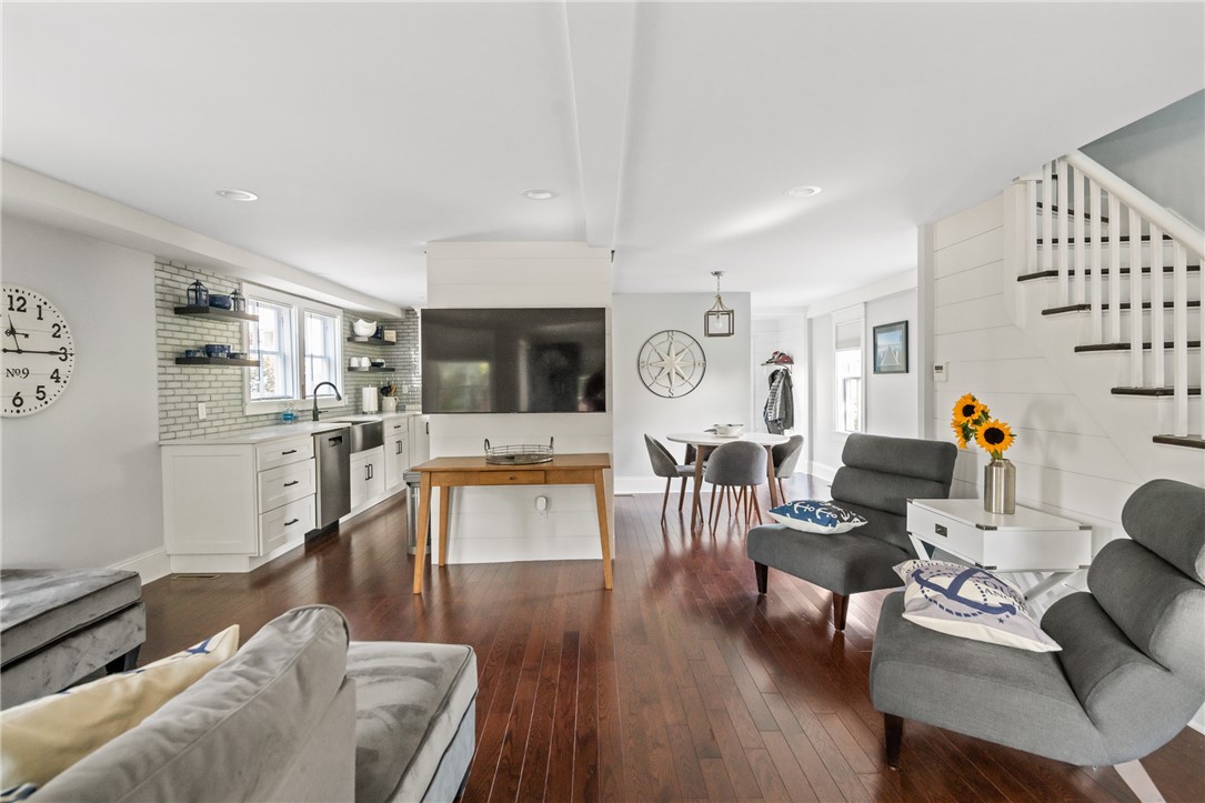 1 Maitland Court