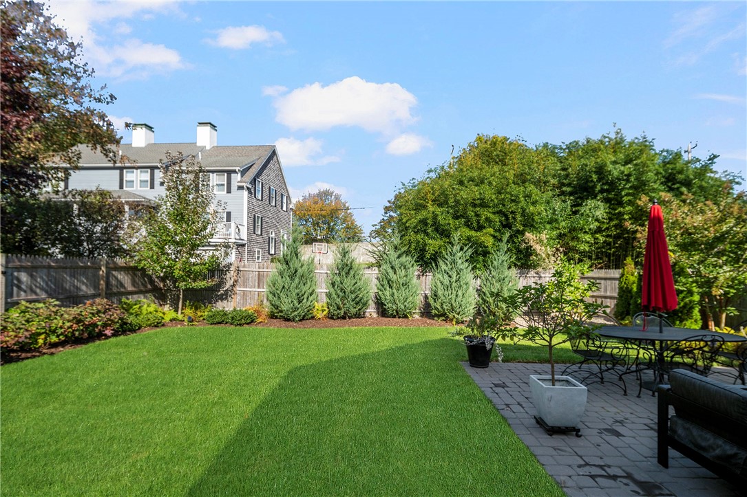 1 Maitland Court