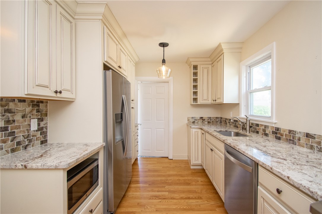 64 Holliston Avenue