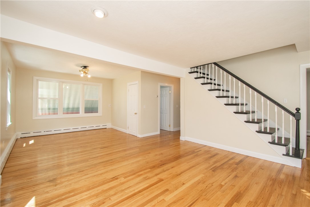 64 Holliston Avenue