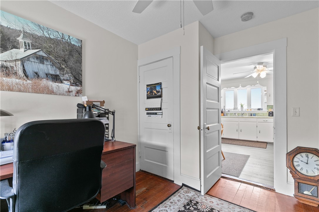 127 Bay View Avenue
