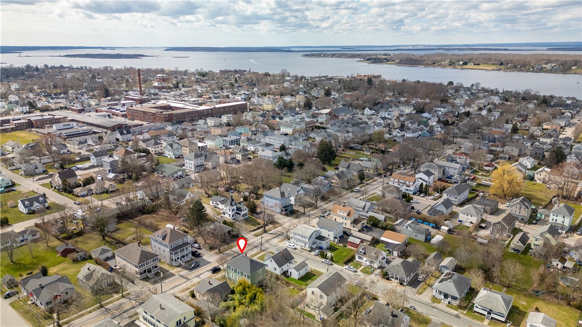 127 Bay View Avenue