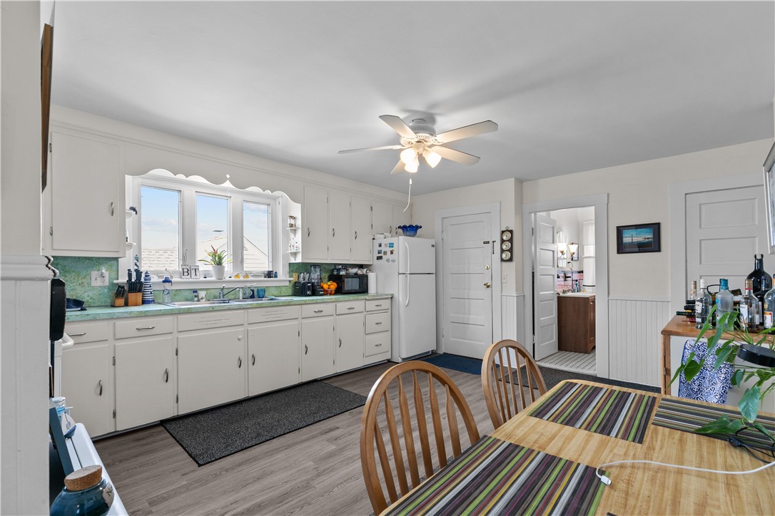 127 Bay View Avenue