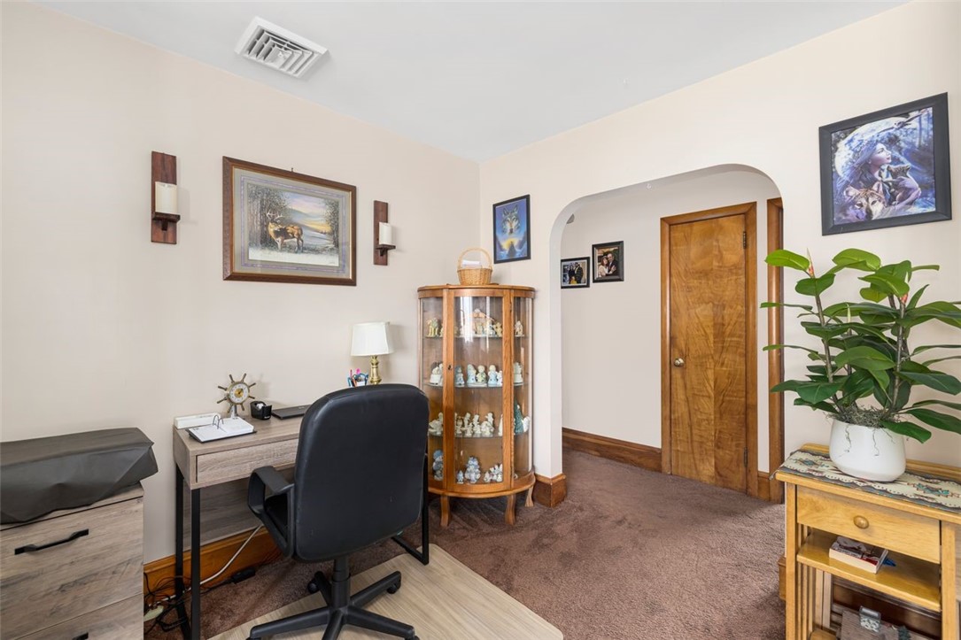 123 Beardsworth Road