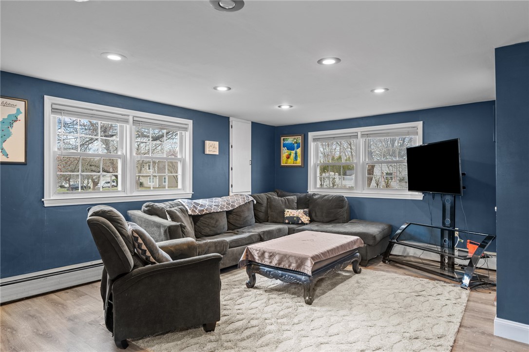 24 Sherwood Lane