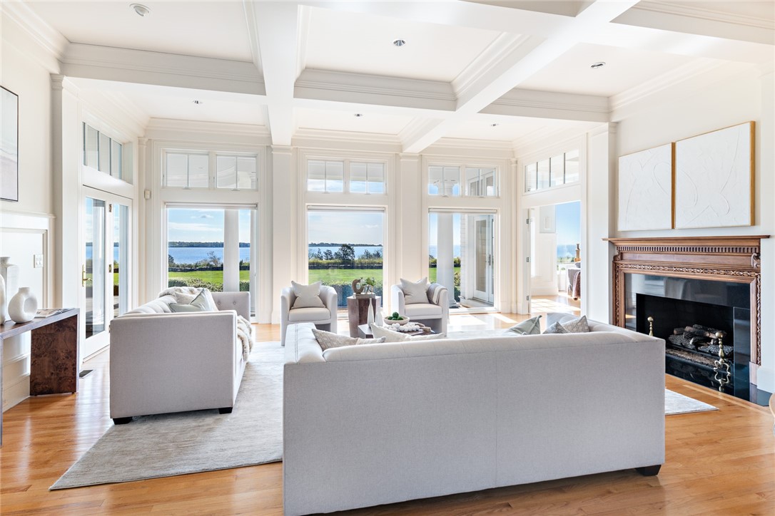 597 Beavertail Road
