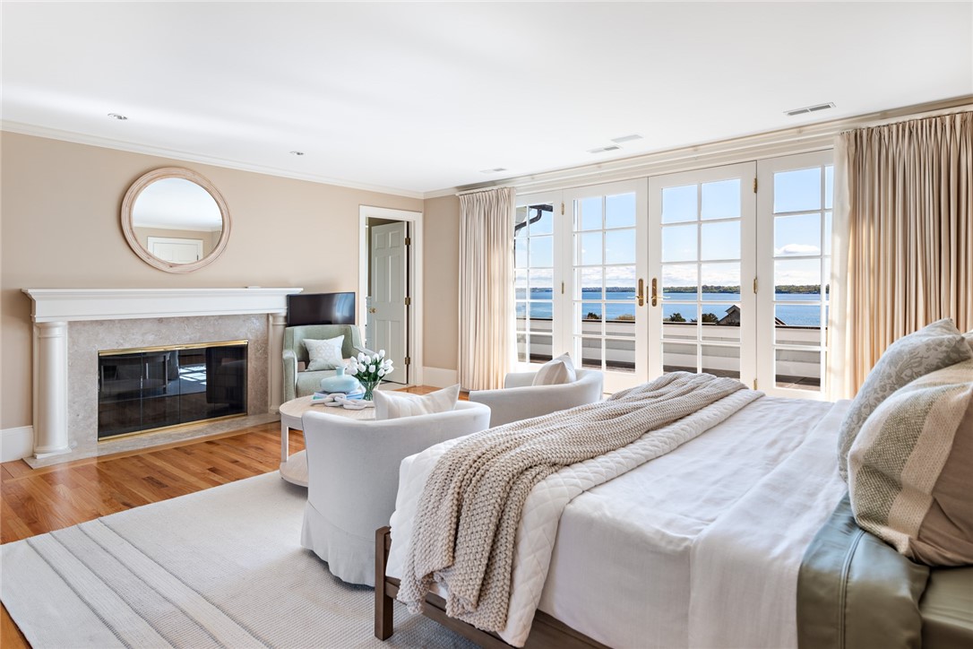 597 Beavertail Road