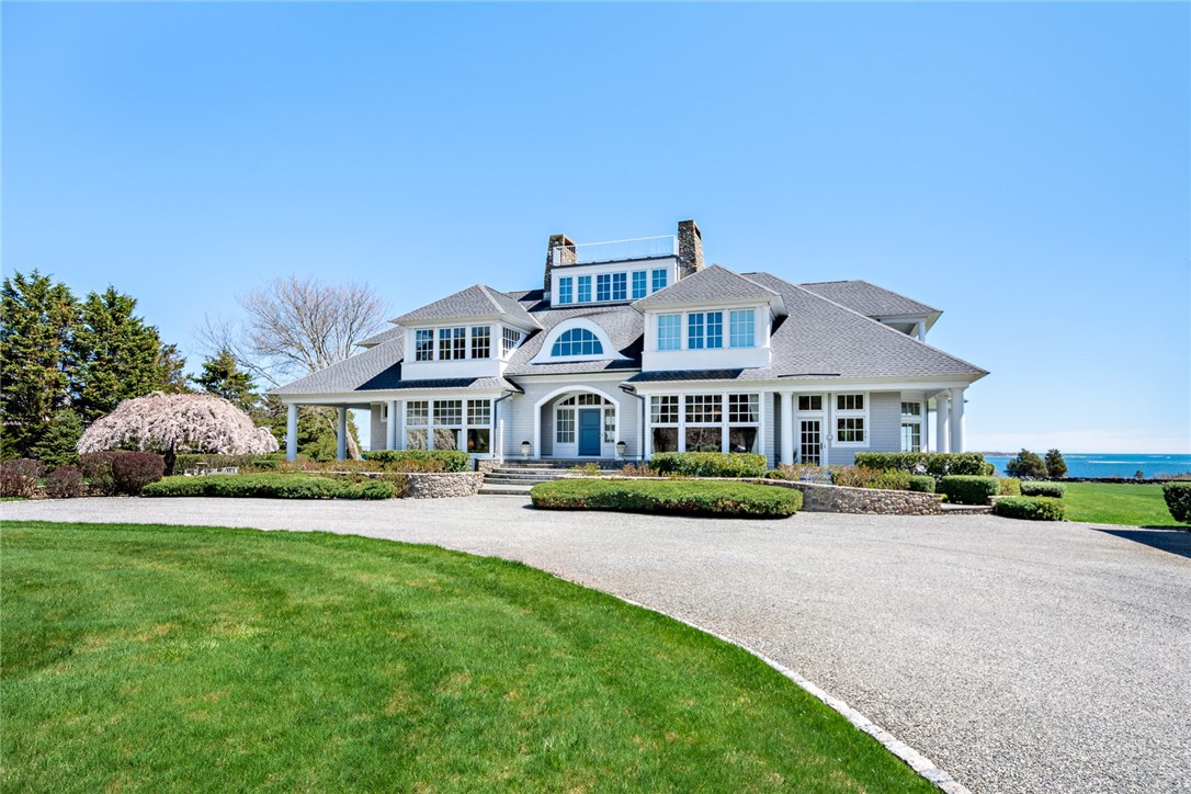 597 Beavertail Road