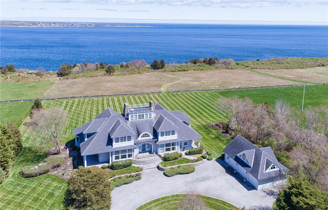 597 Beavertail Road