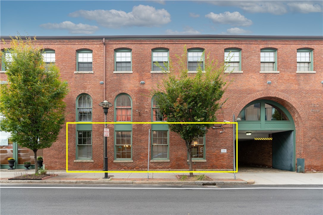 555 S Water Street 551