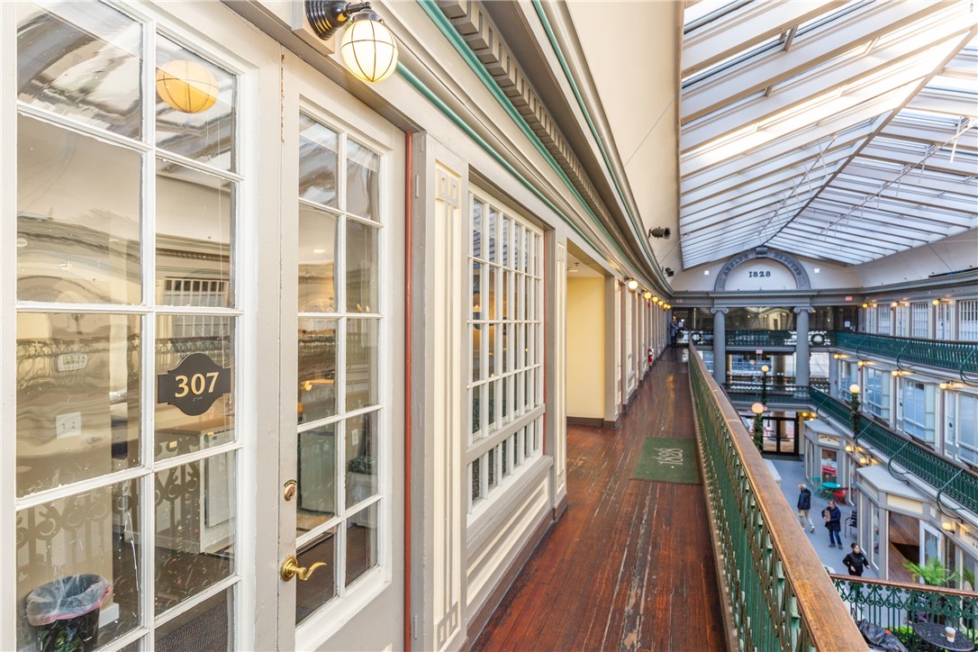 65 Weybosset Street 307
