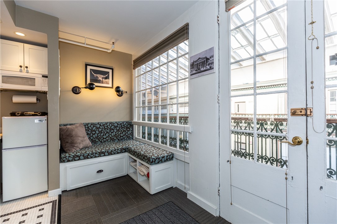 65 Weybosset Street 307