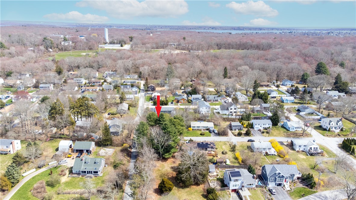 2 Lakeview Drive