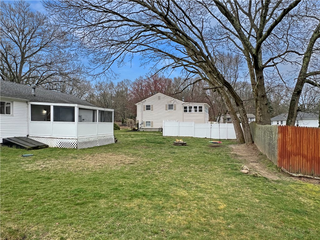 10 Longfellow Drive