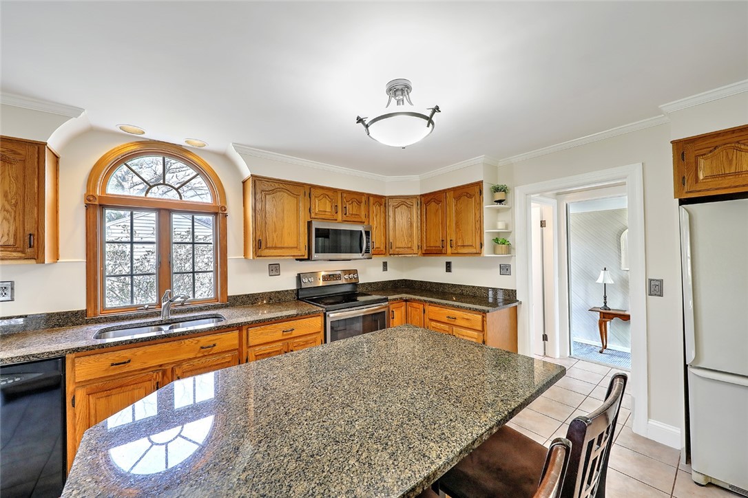 4 Palmer Avenue
