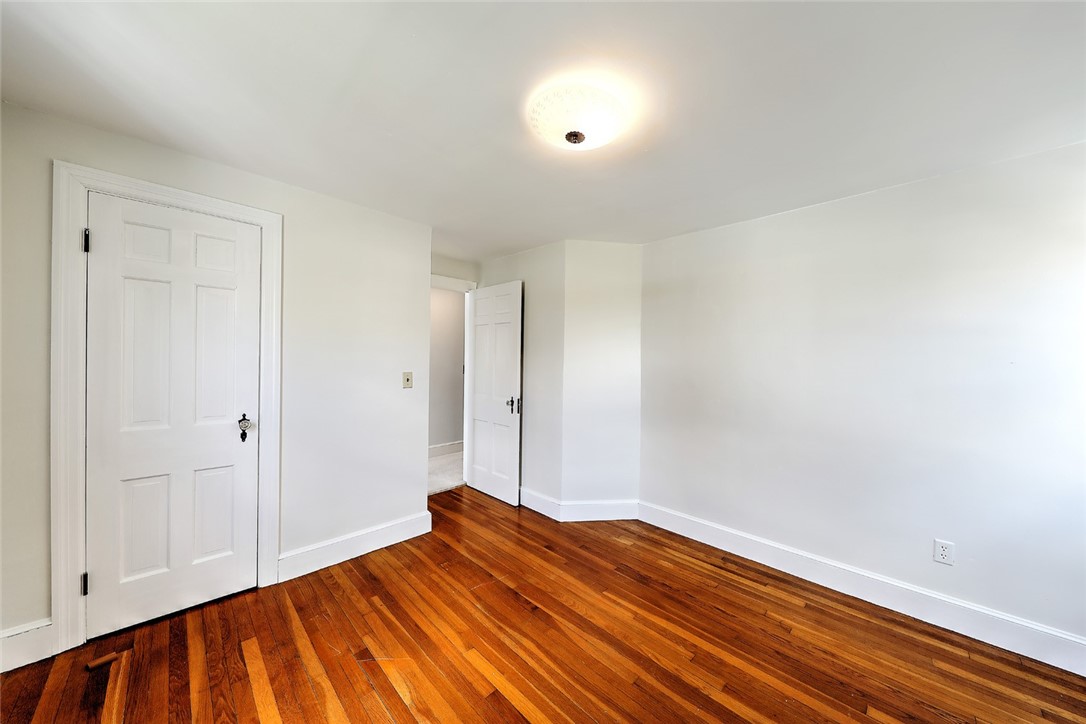 4 Palmer Avenue