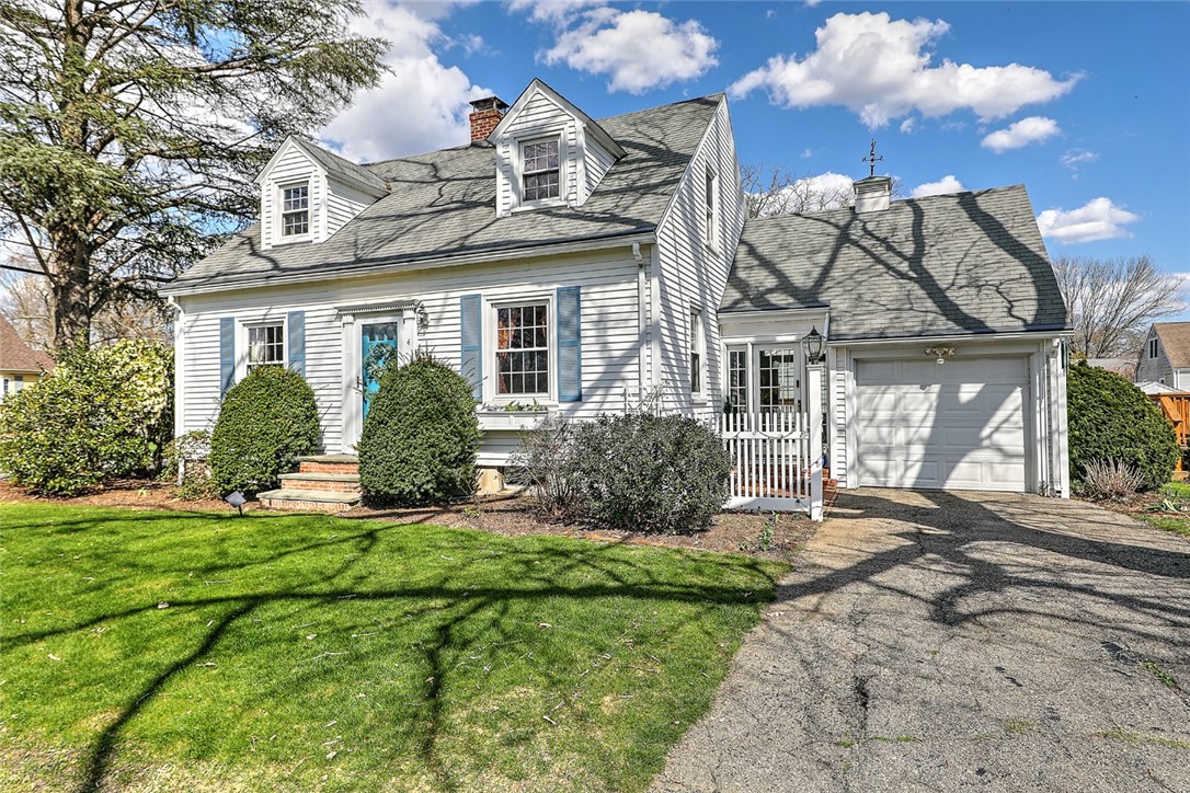 4 Palmer Avenue