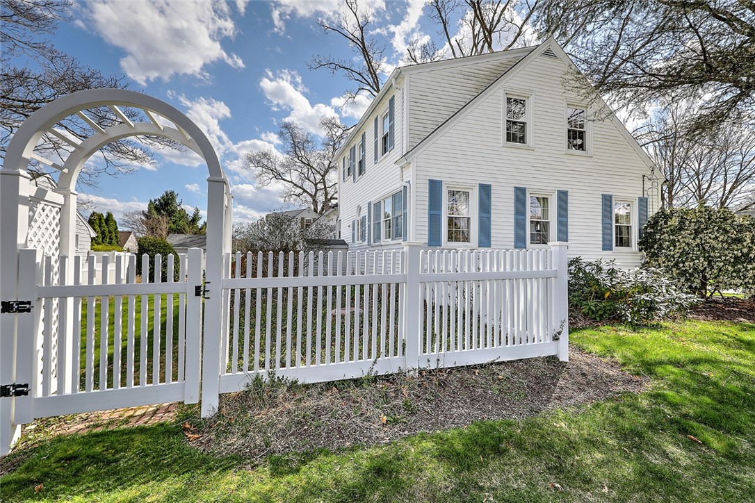 4 Palmer Avenue