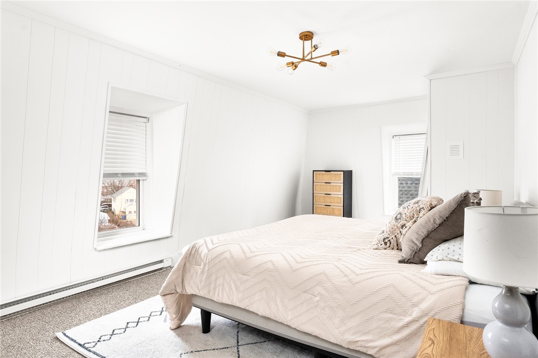 61 School St Street 2R
