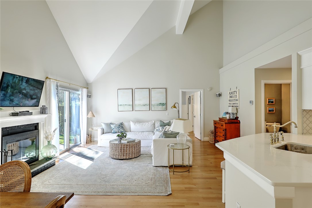 23 Bagy Wrinkle Cove