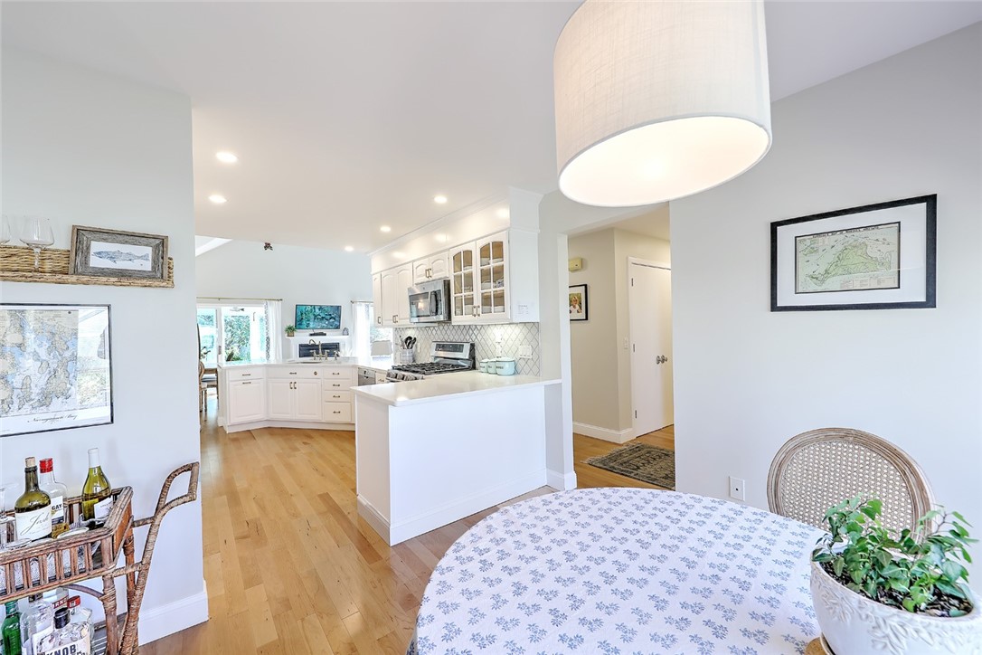 23 Bagy Wrinkle Cove