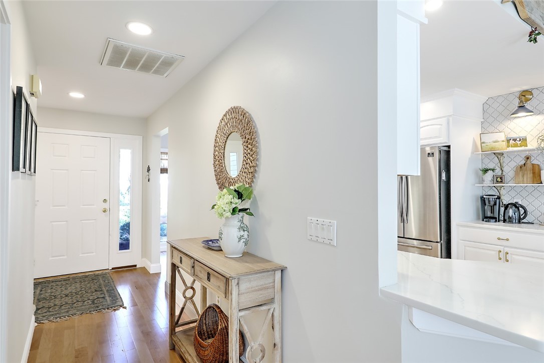 23 Bagy Wrinkle Cove