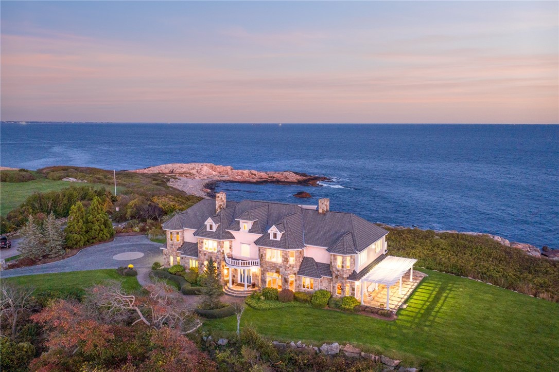 41 Bass Rock Road