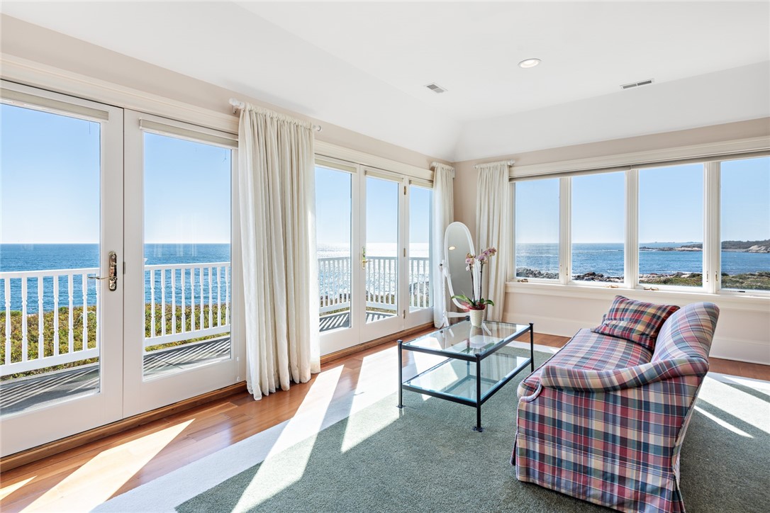 41 Bass Rock Road