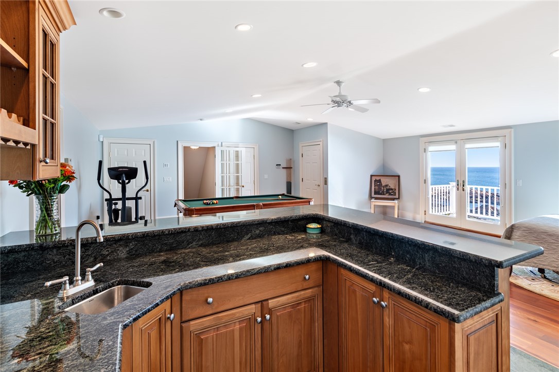 41 Bass Rock Road
