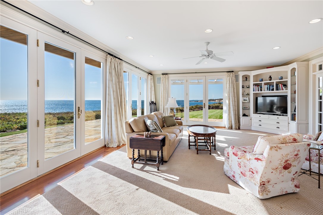 41 Bass Rock Road