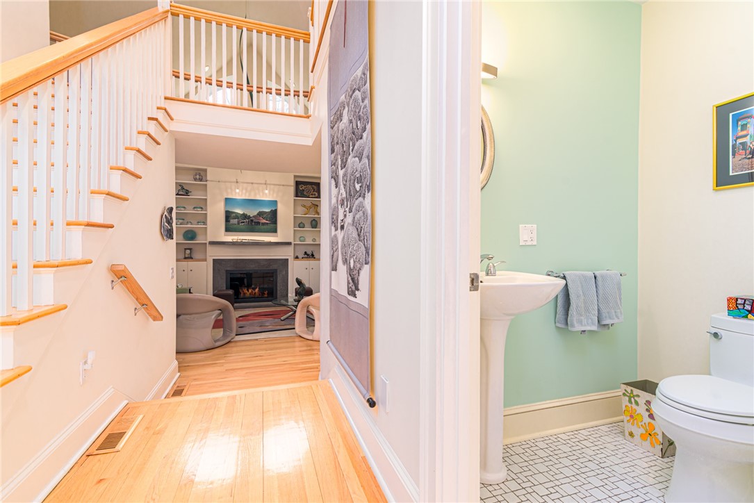 1585 Boston Neck Road