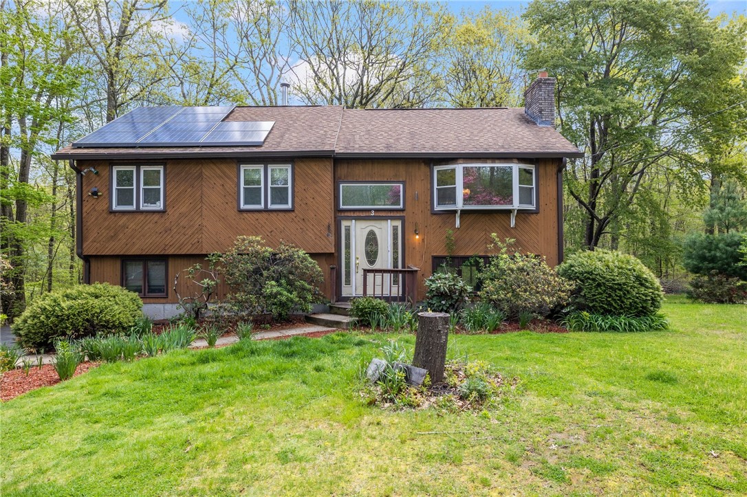 3 Clover Drive