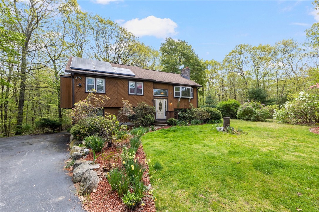 3 Clover Drive