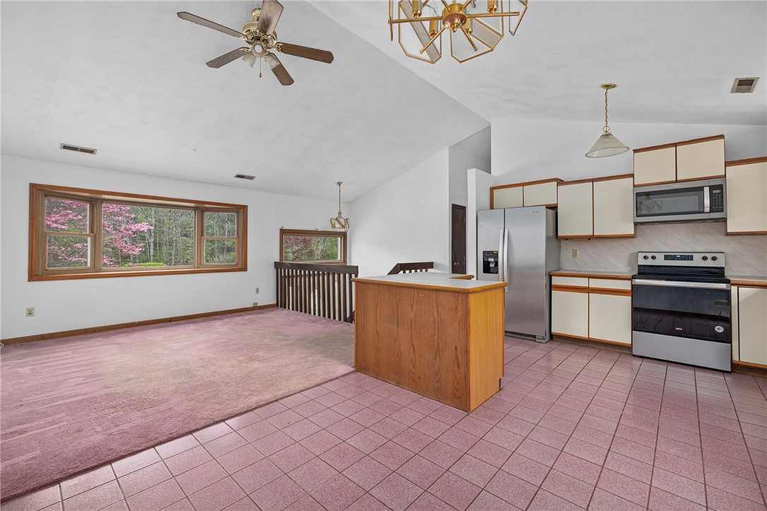 3 Clover Drive