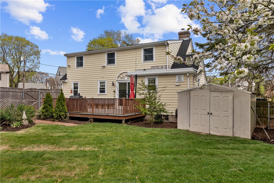 1 Garfield Avenue