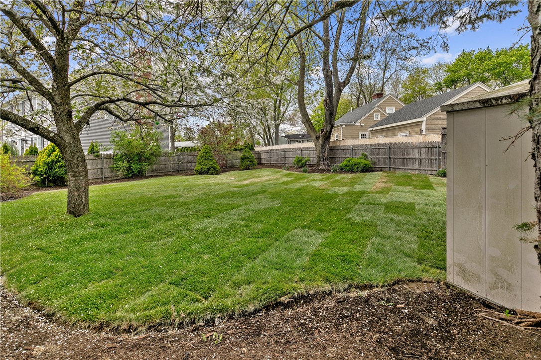 1 Garfield Avenue